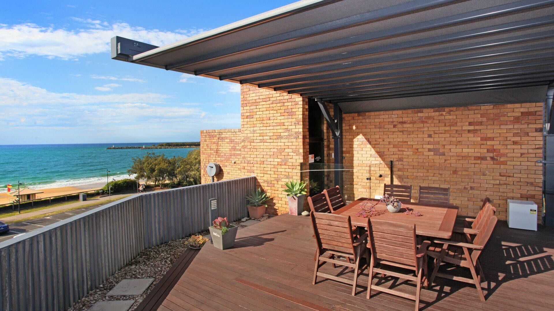 Jedda Unit 5 - 3 Bedroom with Private Rooftop Spa+Bbq and FREE WIFI!