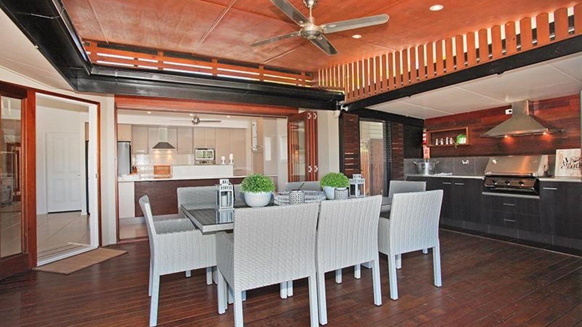 Coorumbong 16 - Five Bedroom House in Mooloolaba w/ Pool + Wifi and Private Pontoon