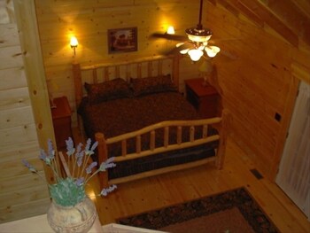 Branson Mo Log Cabin Private Porch Quiet Mtn Forest View Above
