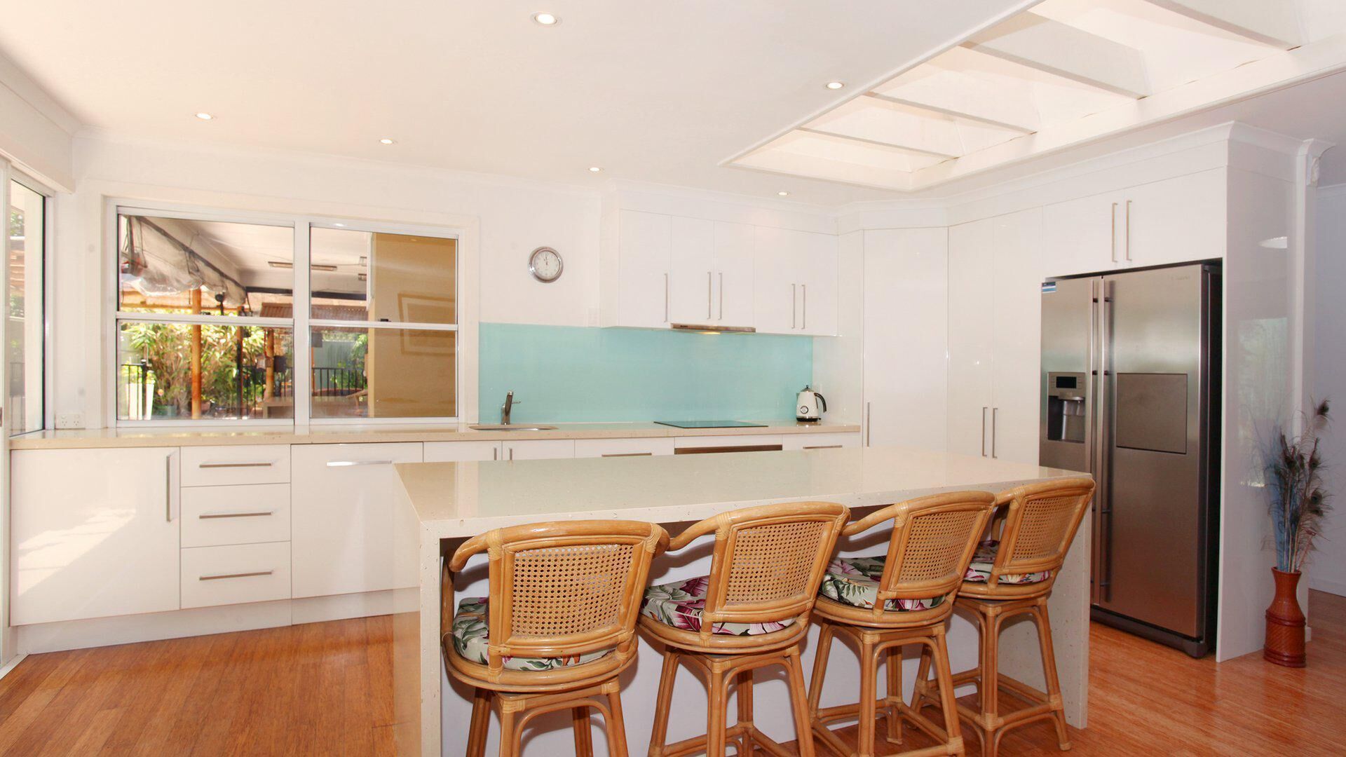 Okinja 71 - Hawaiian Escape on the Sunshine Coast!