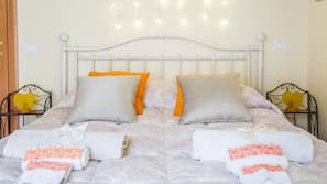 1 bedroom, iron/ironing board, Internet, linens