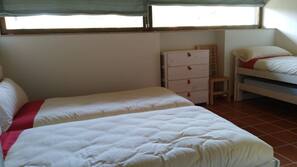 Free cots/infant beds, free WiFi, linens