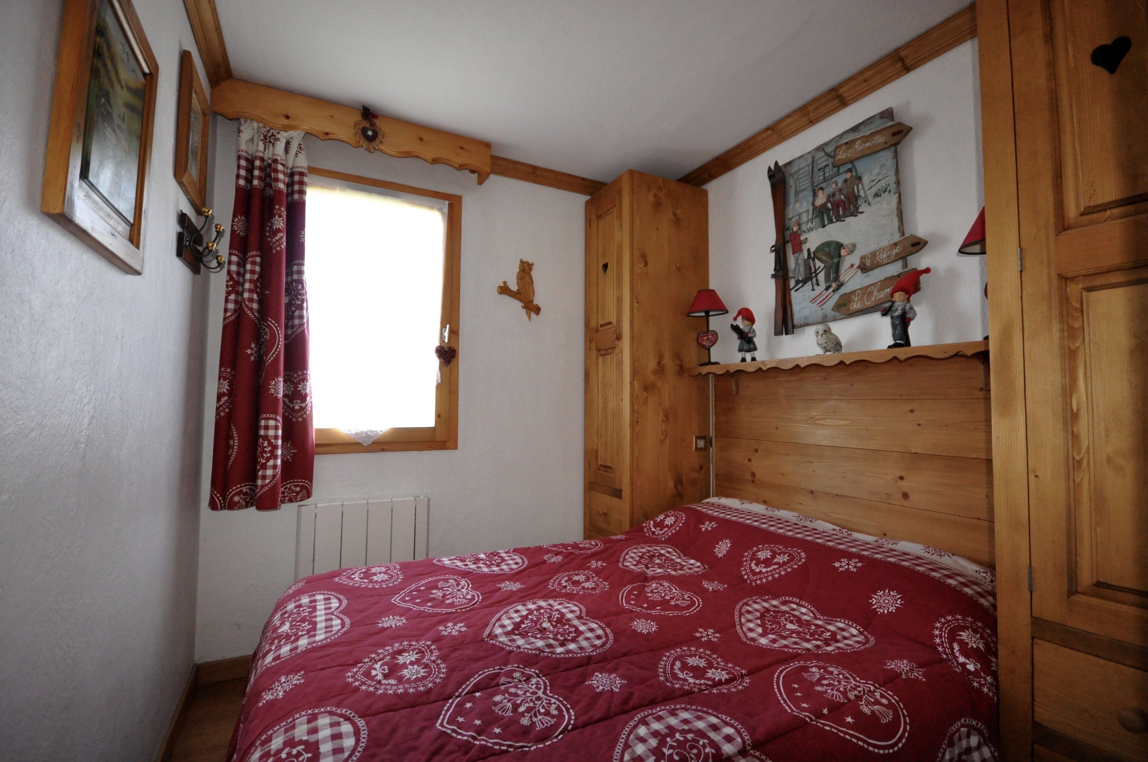Apartment in Les Allues (Sleeps 5) in Les Allues, France