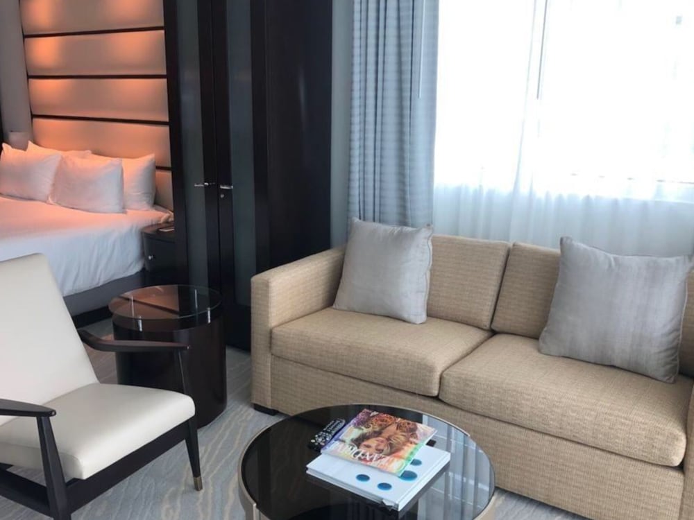 Fontainebleau Sorrento Oceanview Junior Suite with free parking and spa passes