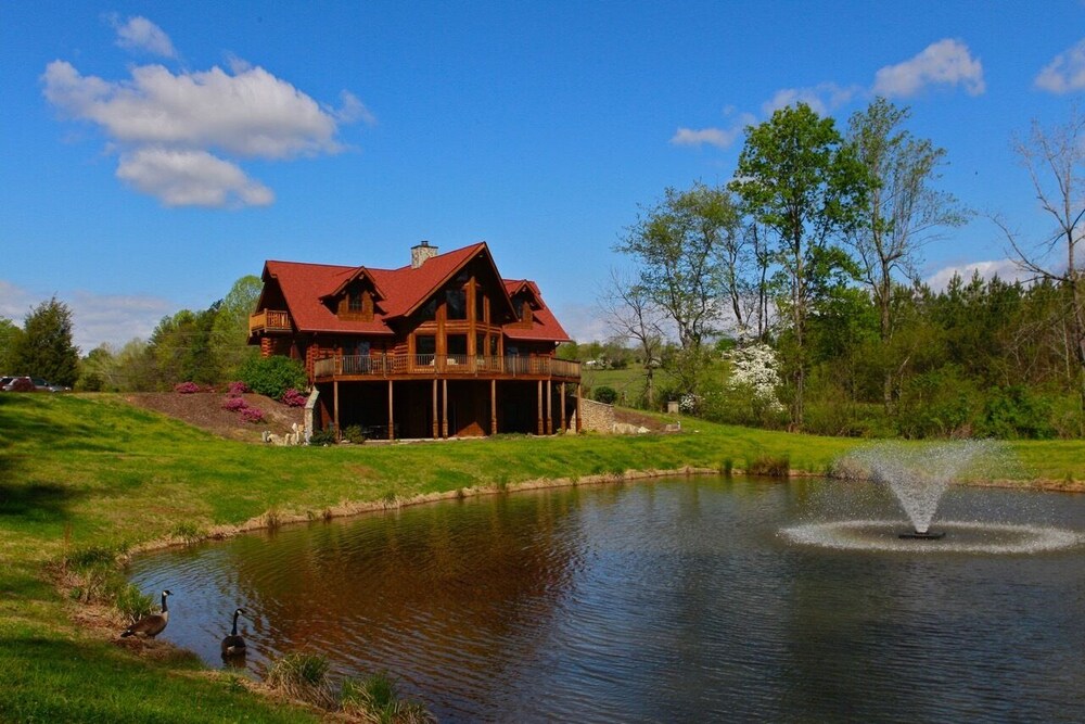 Luxury Log Cabin 6 000 Sq Ft Mill Spring Nc 6 Bedrooms