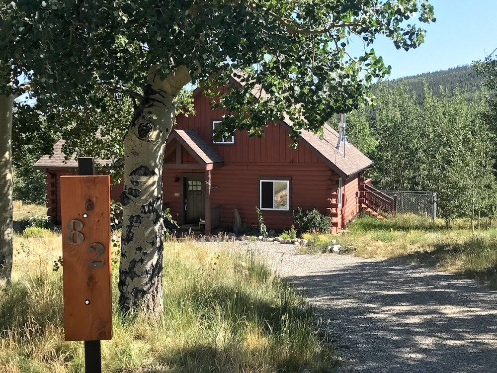 Modern Cabin 2br Loft 2ba 35 Mins To Breck And Buena Vista In