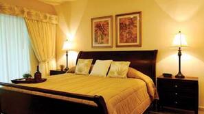 2 bedrooms, Internet, linens