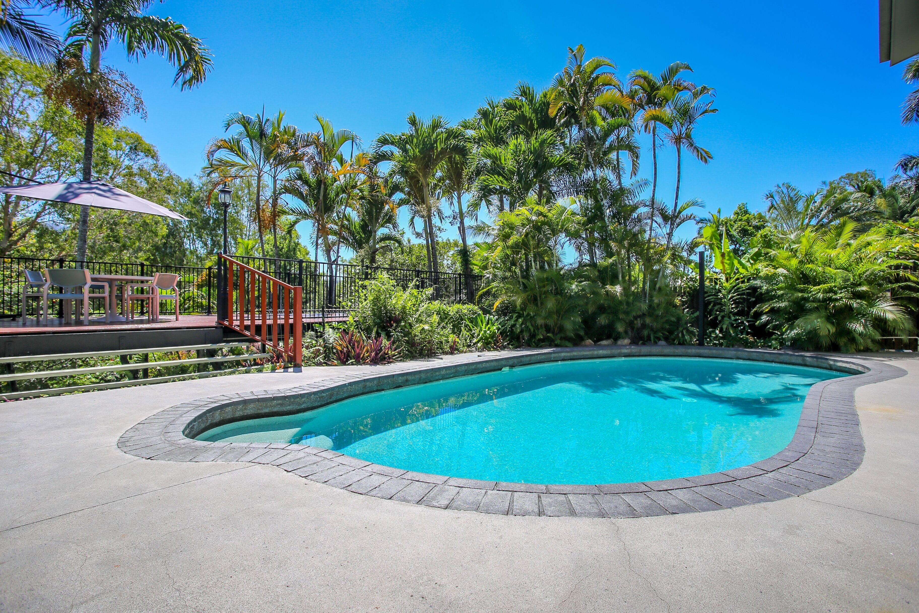 Rain-forest Apartment, Perfect for Families, Business & Sports Groups