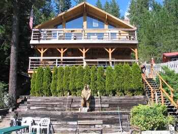 Fabulous Vacation At Twin Lakes Bear Lodge Reviews Photos