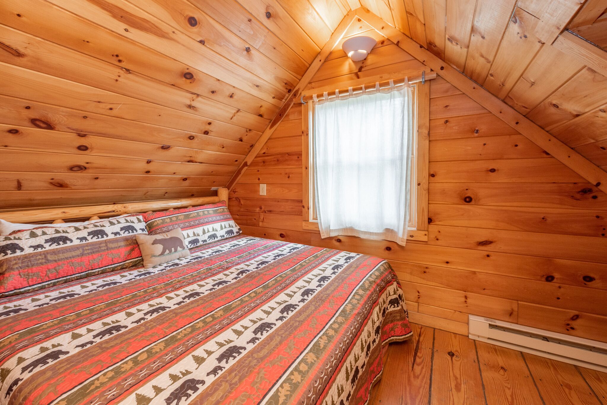 Lake Area Cabin w/Hot Tub, Wood Fireplace, & Charcoal Grill! in Oakland, United States
