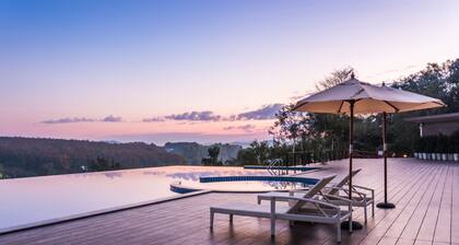 Chiangrai Lake Hill Resort