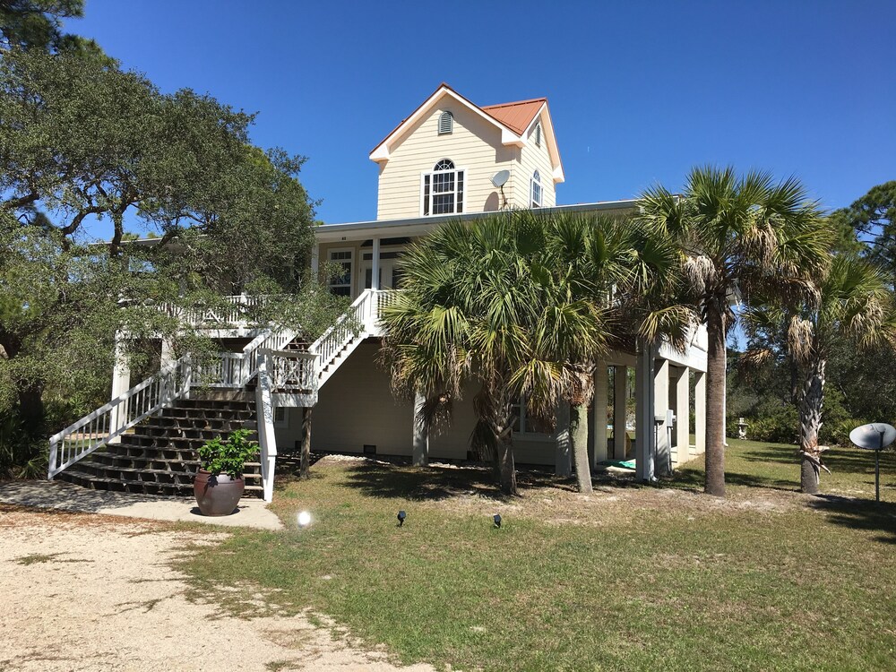Prince Of Tides Undamaged From Hurricane Michael In Panacea Featured Image