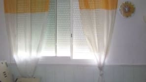 Iron/ironing board