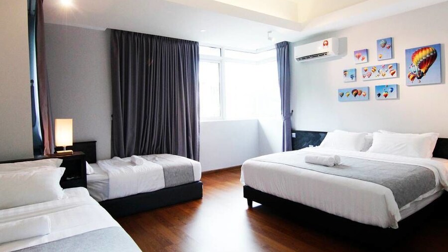 Sabah Luxury Cozy Family Suite