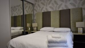 1 bedroom, blackout curtains, iron/ironing board, free WiFi