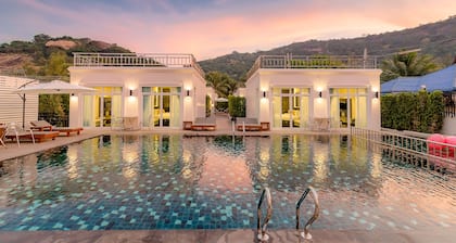 T Villas Huahin