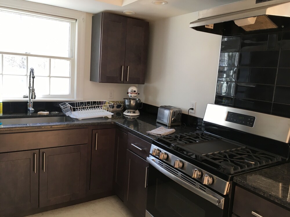 Leggett Cottage, High Falls, NY. Deals & Reviews (High Falls, USA) Wotif