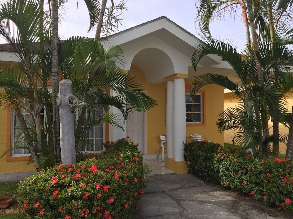 Paradise Villa Palma Real in Jutiapa Best Rates & Deals on Orbitz