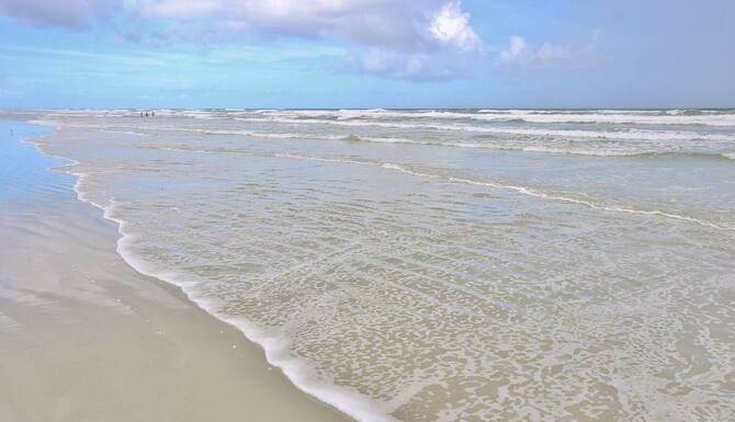 Lakasa House On Hill Street Holiday Home 4 In New Smyrna Beach Fl Expedia New Smyrna Holiday Tour Of Homes 2022