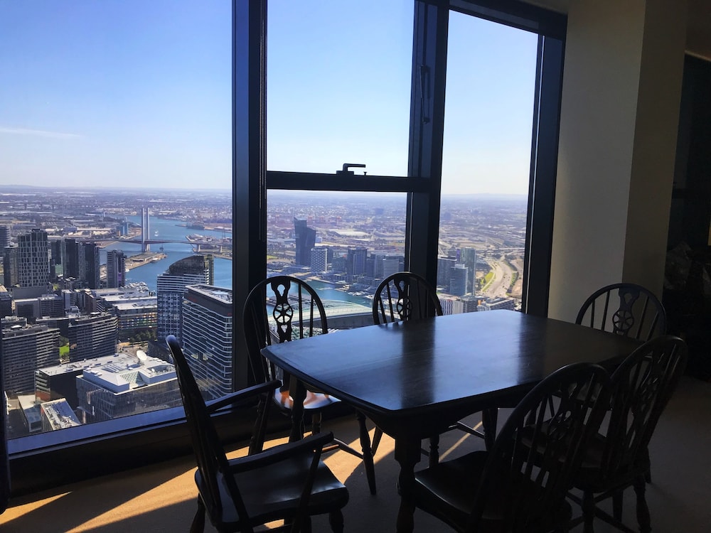 Sky City Serviced Apartment