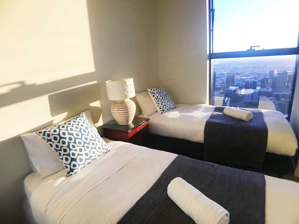 Sky City Serviced Apartment