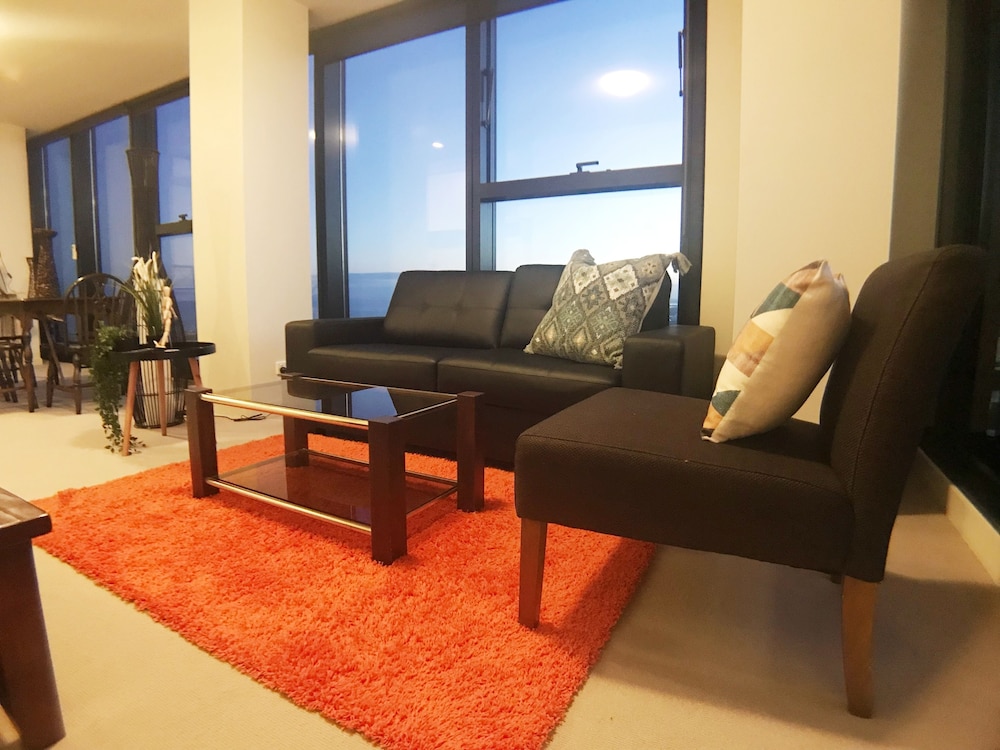 Sky City Serviced Apartment