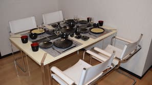In-room dining