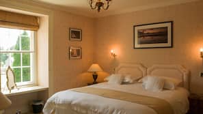 Egyptian cotton sheets, premium bedding, pillow top beds