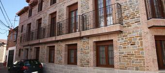 Top Hotels In Robledillo De La Jara From 59 Expedia