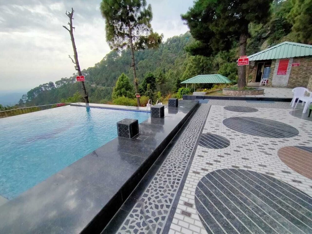 Blue Pine Resort in Lansdowne Best Rates & Deals on Orbitz