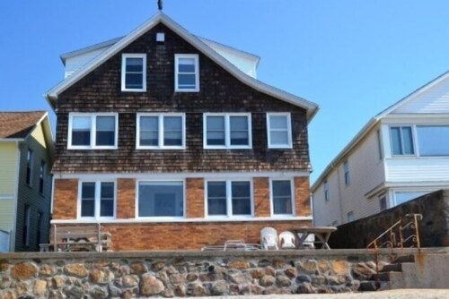 Direct Waterfront- NOW Renting FOR Summer in Old Saybrook, United States