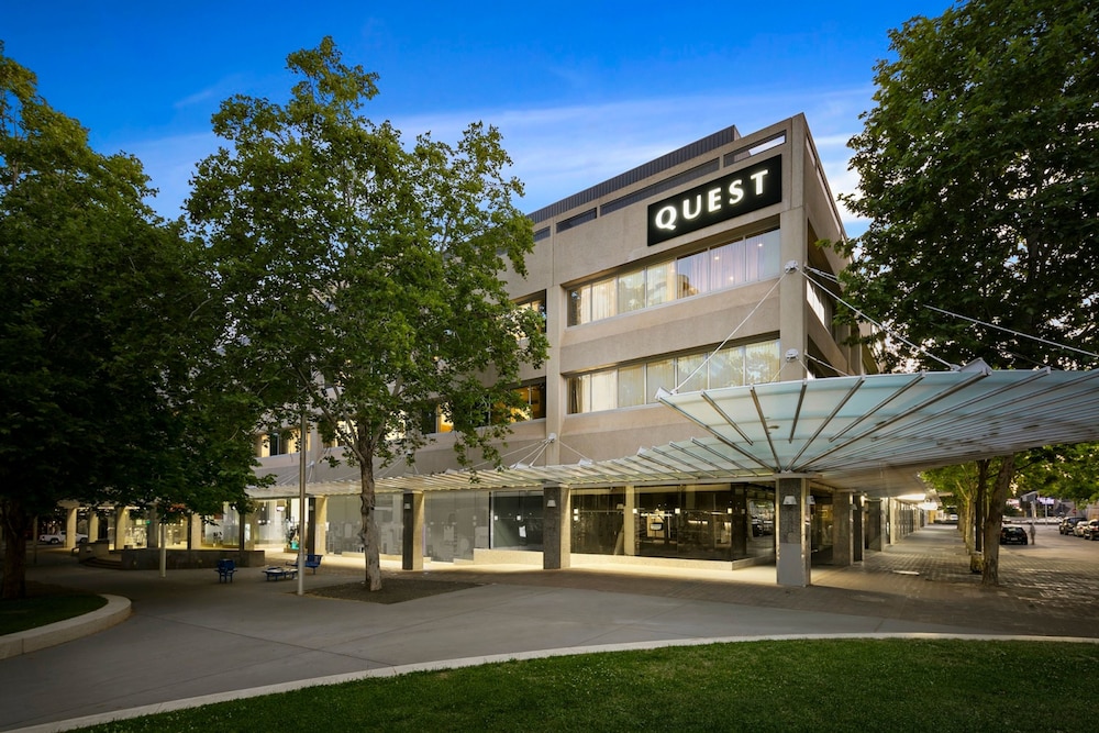 Quest Canberra City Walk