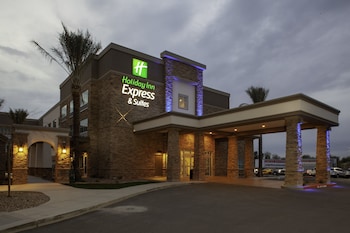 Holiday Inn Express & Suites Phoenix East - Gilbert