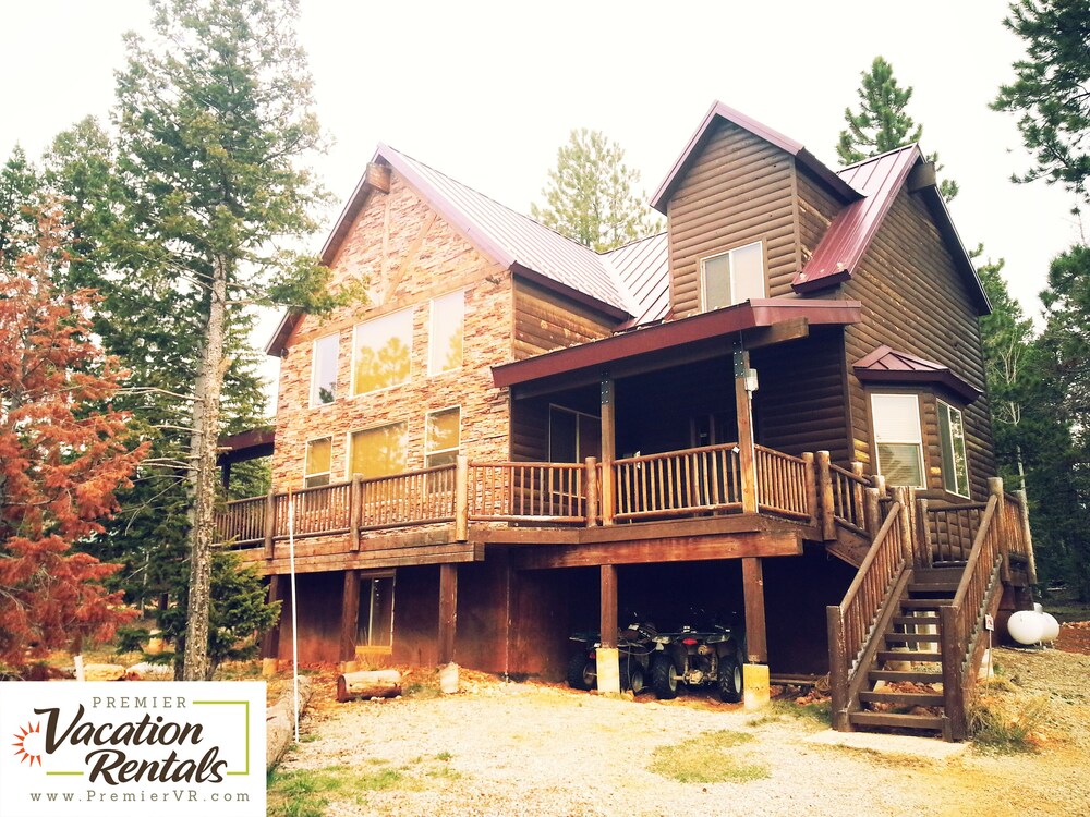 Huge 5 Bedroom Cabin Sleeps 17 In Duck Creek Village Hotel Rates