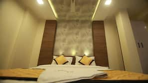 In-room safe, blackout curtains, soundproofing, free WiFi