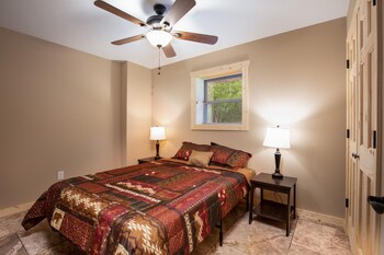 Current River Luxury Cabins Condo 1 Reviews Photos Rates