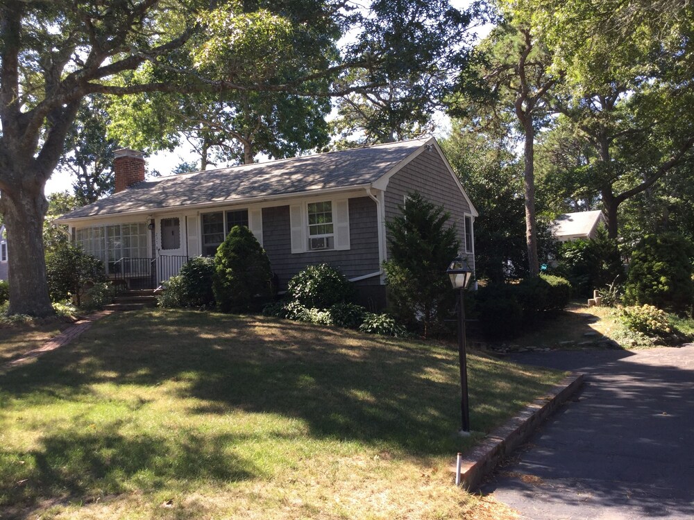 Brewster Ma Beach House With 1 2 Mile Of Private Community In Hotel Rates Reviews On Orbitz Brewster Ma Beach House With 1 2 Mile