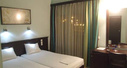 Hotel George