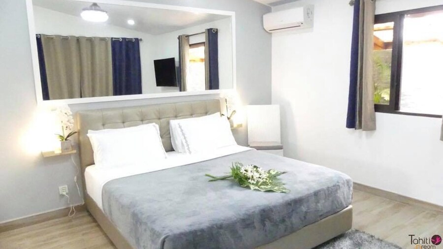 House With 2 Bedrooms in Puna'auia, With Enclosed Garden and Wifi