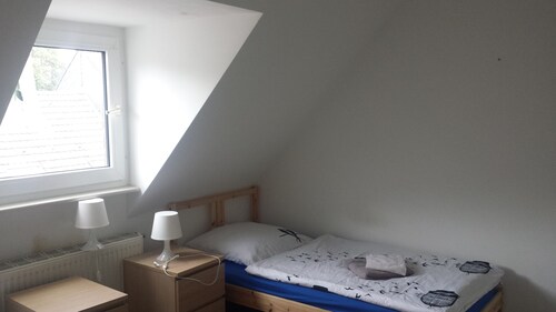 Hotels Near Terrassen Freibad In Cologne From 84 Ebookers Com