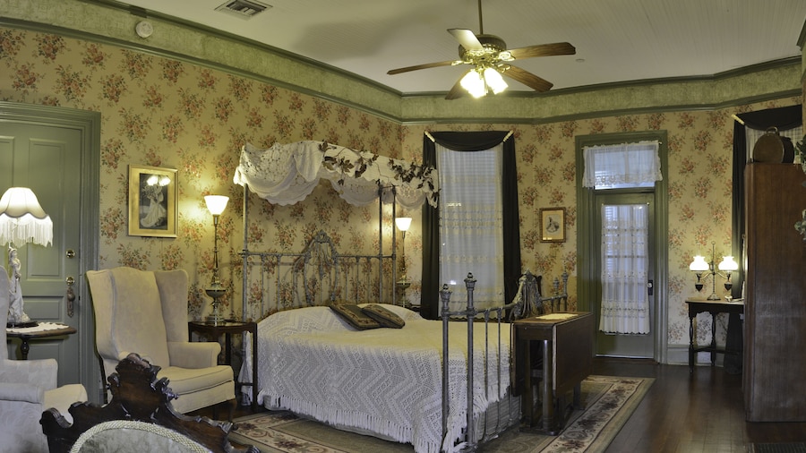 McFarlin House Bed and Breakfast