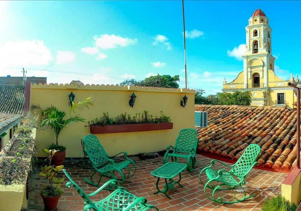 Hostal Minerva y Rolando in Trinidad, Cuba