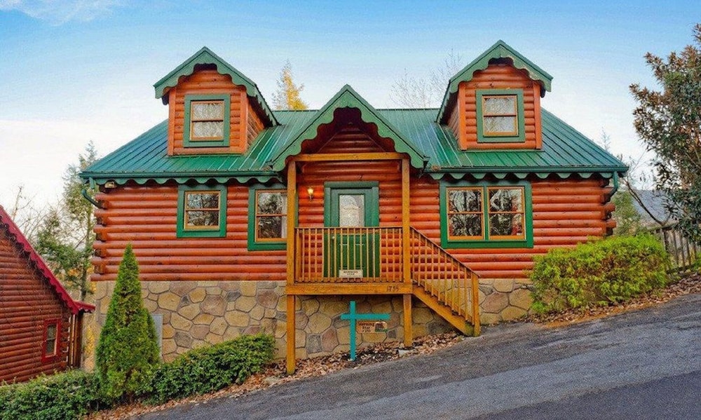 Book Your Happy Place Perfect 3br Gatlinburg Cabin Location Hot