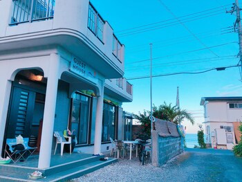 GUESTHOUSE AMAMI LONG BEACH