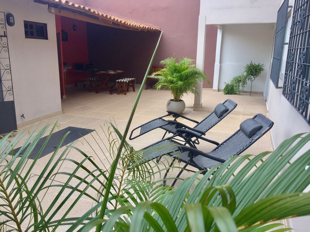 Casa Sherman 4 Suites Air Wifi Tv Games Room Location And