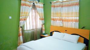 In-room safe, desk, blackout curtains, free WiFi