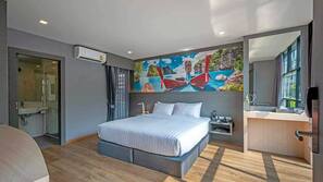 Premium bedding, in-room safe, individually furnished, desk