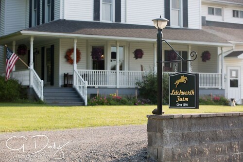 Hotels & lodging near Letchworth State Park, New York: Find deals on
