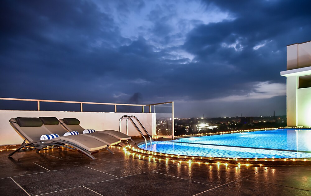 The Phlox Hubballi, Hubli Room Prices & Reviews Travelocity