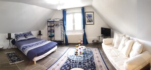 Double Room (Orientale) | Pillowtop beds, individually decorated, individually furnished